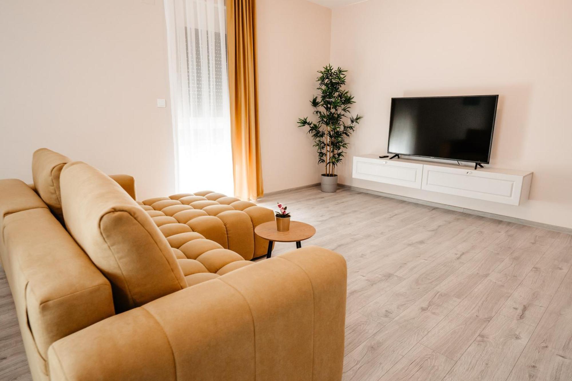 Sunrise View Apartment Oradea Exterior foto