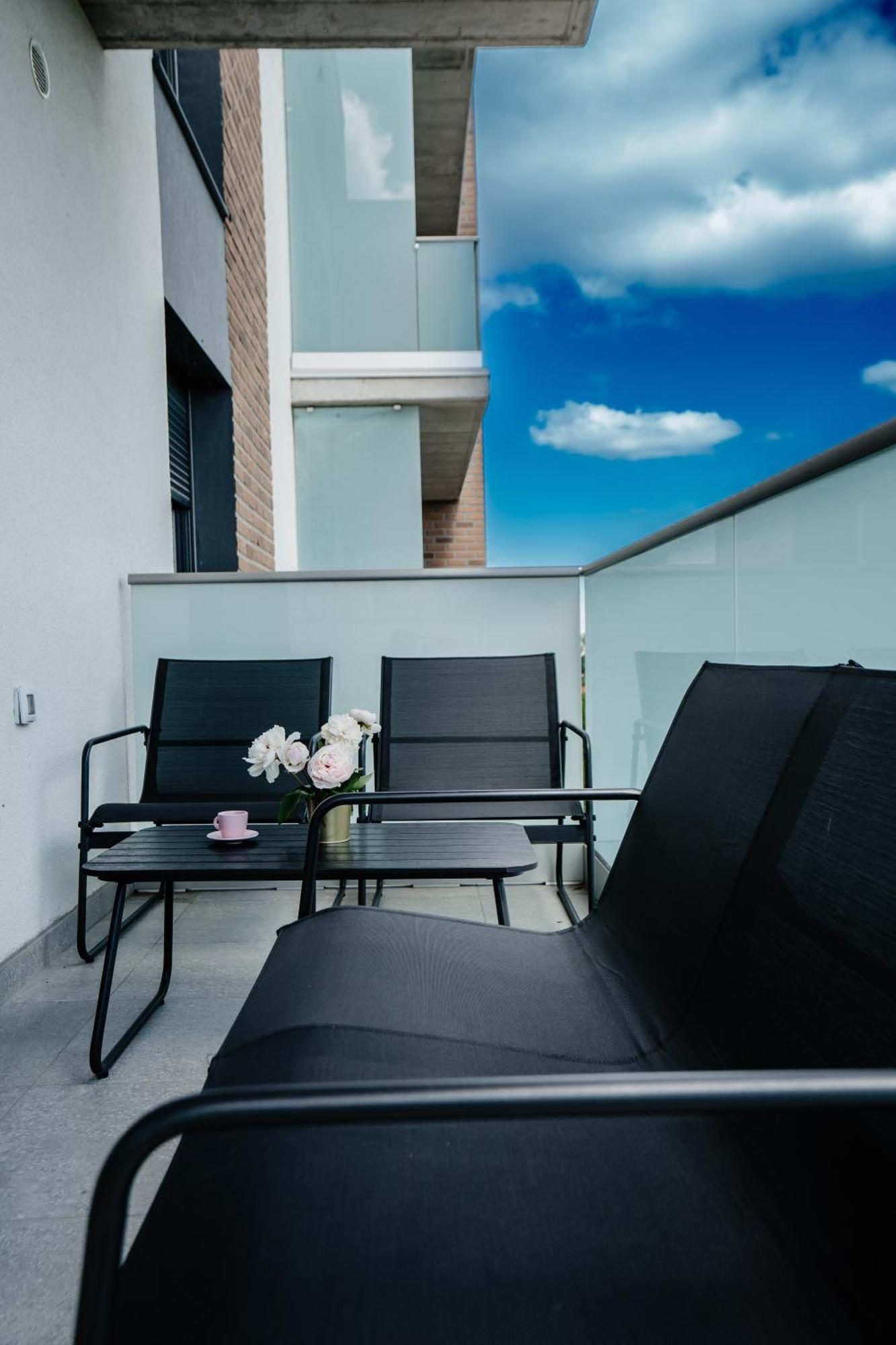 Sunrise View Apartment Oradea Exterior foto
